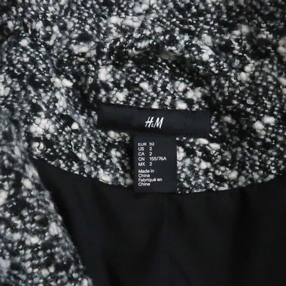 H&M Oversized Boucle Coat - Picture 4 of 7